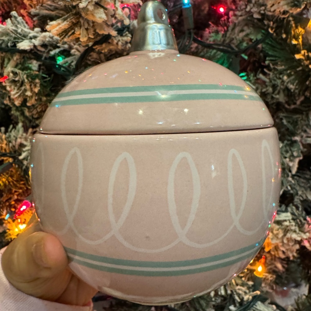 Target Bullseye Playground Ceramic Pink Ornament Bauble Christmas Jar Container